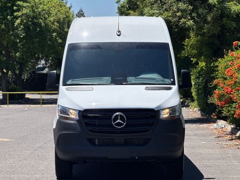 New 2026 Mercedes-Benz Sprinter 2500 image 8
