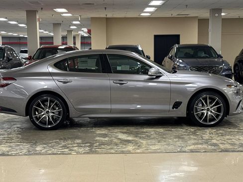New 2026 Genesis G70 2.5T RWD image 3
