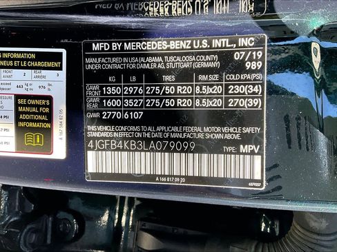 Used 2020 Mercedes-Benz GLE 350 4MATIC w/ Premium Package image 33