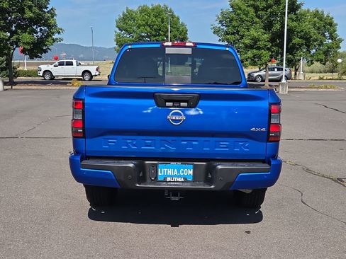 Used 2025 Nissan Frontier SV w/ SV Convenience Package AWD/4WD image 13