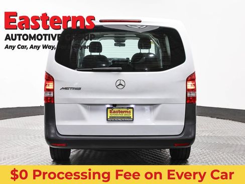 Used 2022 Mercedes-Benz Metris image 6