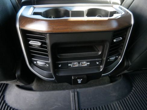 Used 2022 RAM 1500 Laramie image 18