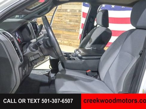 Used 2024 RAM 2500 Big Horn AWD/4WD image 8