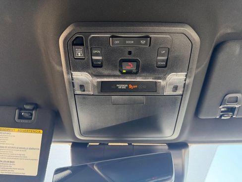 Certified 2025 Toyota Tacoma Limited AWD/4WD image 29