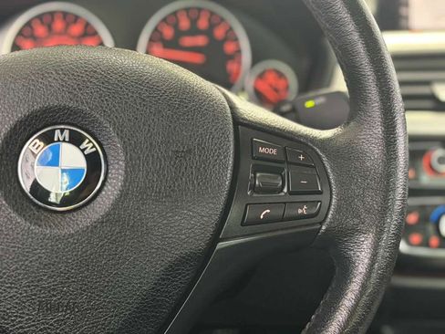 Used 2018 BMW 320i xDrive Sedan w/ Convenience Package image 28