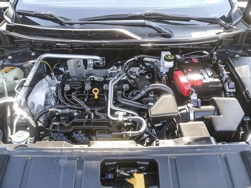Used 2021 Nissan Rogue SV AWD/4WD image 27