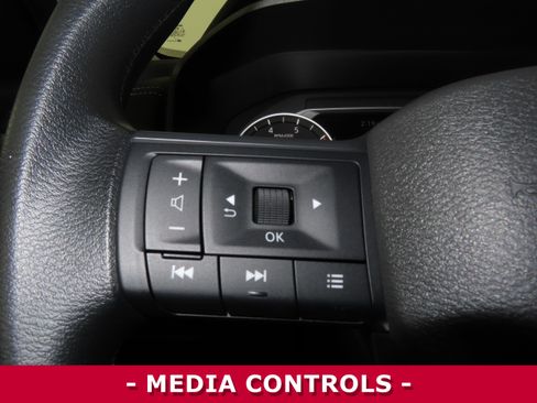 Certified 2025 Nissan Rogue S image 12