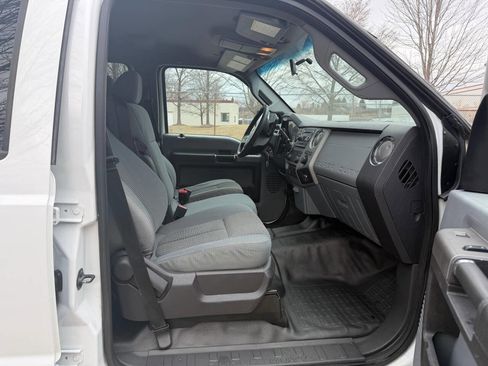Used 2015 Ford F250 XLT image 14