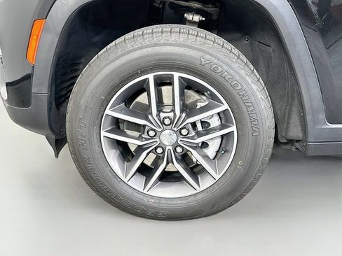 Used 2022 Jeep Grand Cherokee Limited 4xe AWD/4WD image 34