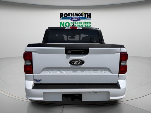 Used 2025 Ford Maverick Lobo AWD/4WD image 30