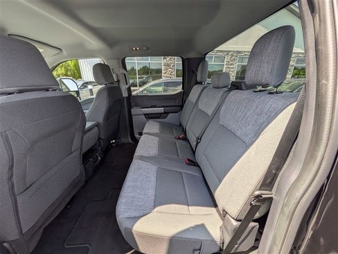 Used 2024 Ford F250 XLT image 19