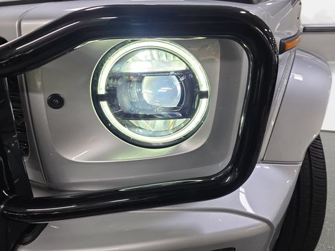 Used 2022 Mercedes-Benz G 550 image 30