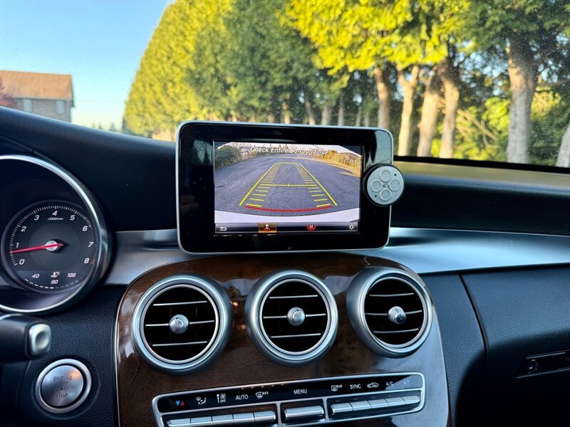 Used 2015 Mercedes-Benz C 300 Sedan image 13