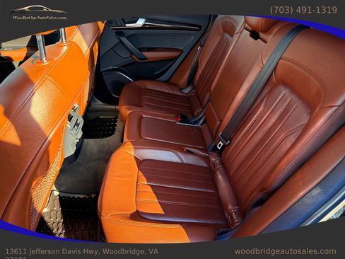 Used 2018 Audi Q5 2.0T Premium Plus w/ Premium Plus Package image 31