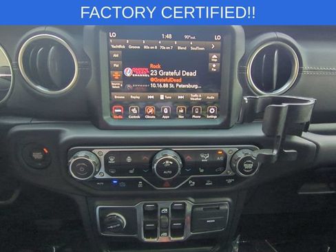 Certified 2021 Jeep Wrangler Unlimited Sahara w/ Cold Weather Group AWD/4WD image 21