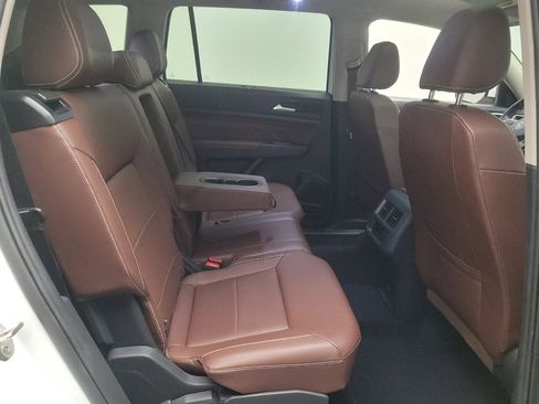 Used 2023 Volkswagen Atlas SE w/ Panoramic Sunroof Package AWD/4WD image 19