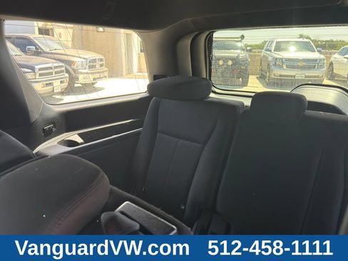 Used 2020 Ford Expedition XLT RWD image 32