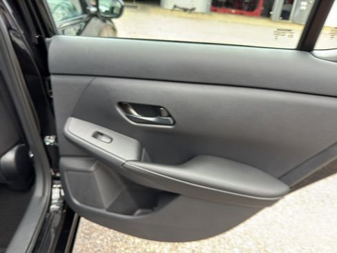 New 2025 Nissan Sentra SV w/ Trunk Package image 35