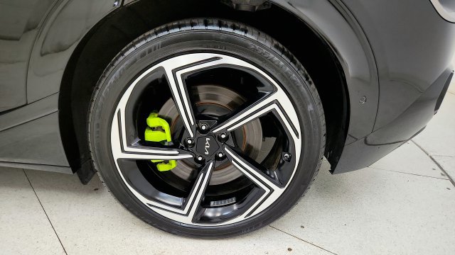 Used 2023 Kia EV6 GT AWD/4WD image 83
