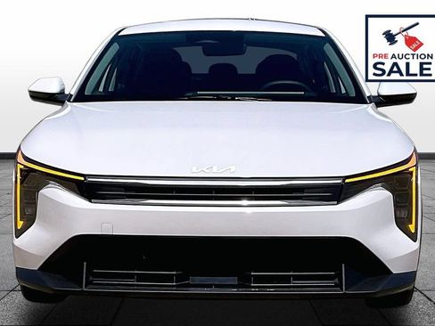 Used 2025 Kia K4 FWD image 3