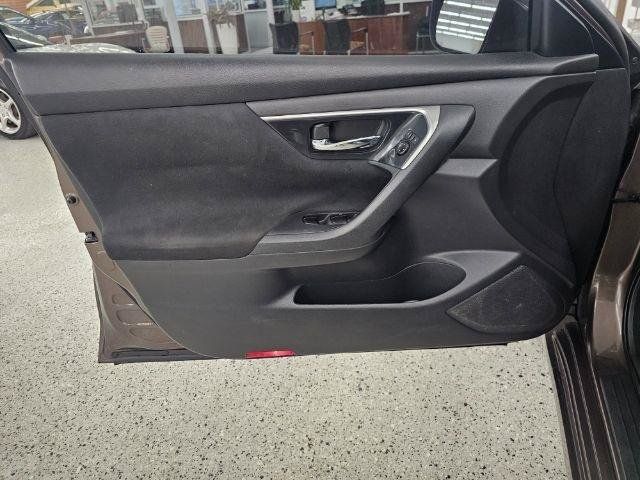 Used 2014 Nissan Altima 2.5 FWD image 31