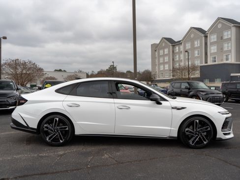 Used 2024 Hyundai Sonata N Line image 10
