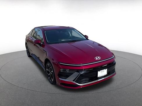 Used 2025 Hyundai Sonata SEL image 15