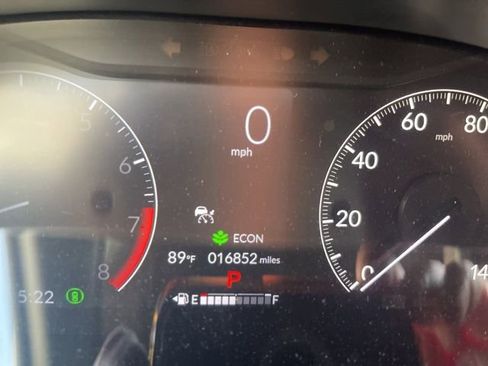 Used 2024 Honda HR-V Sport image 11