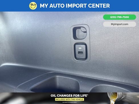 Used 2024 Buick Enclave Premium image 24