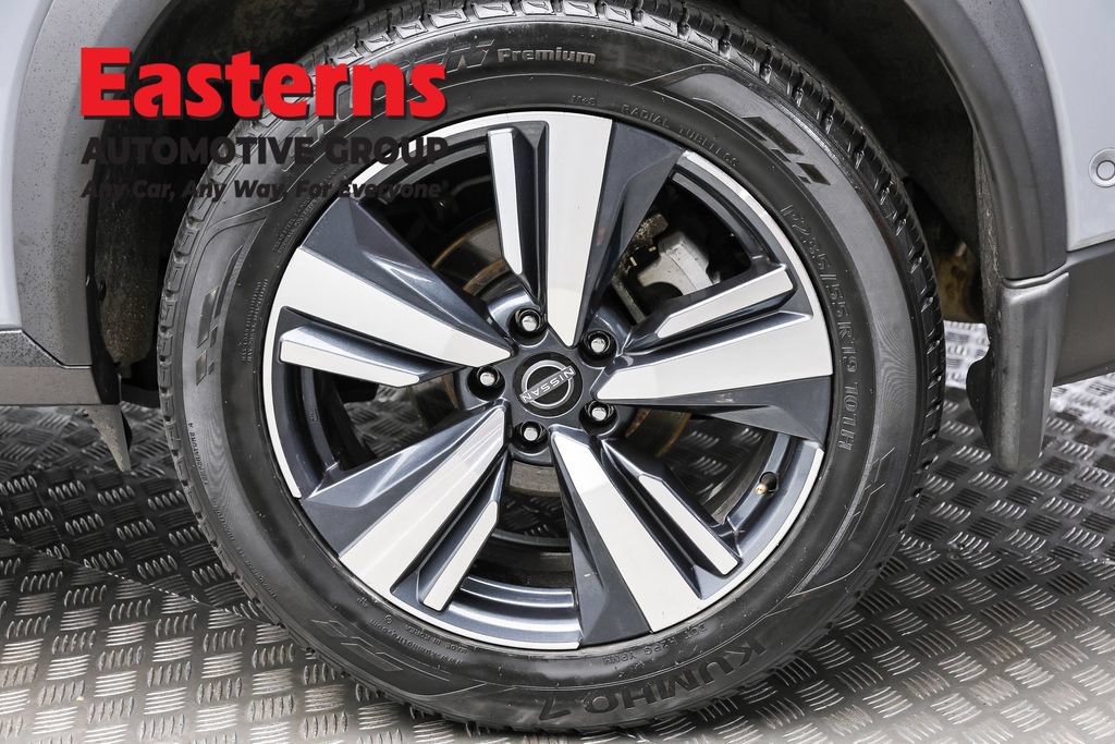 Used 2023 Nissan Rogue SL w/ SL Premium Package AWD/4WD image 9