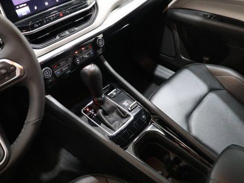 Used 2024 Jeep Compass Limited AWD/4WD image 32