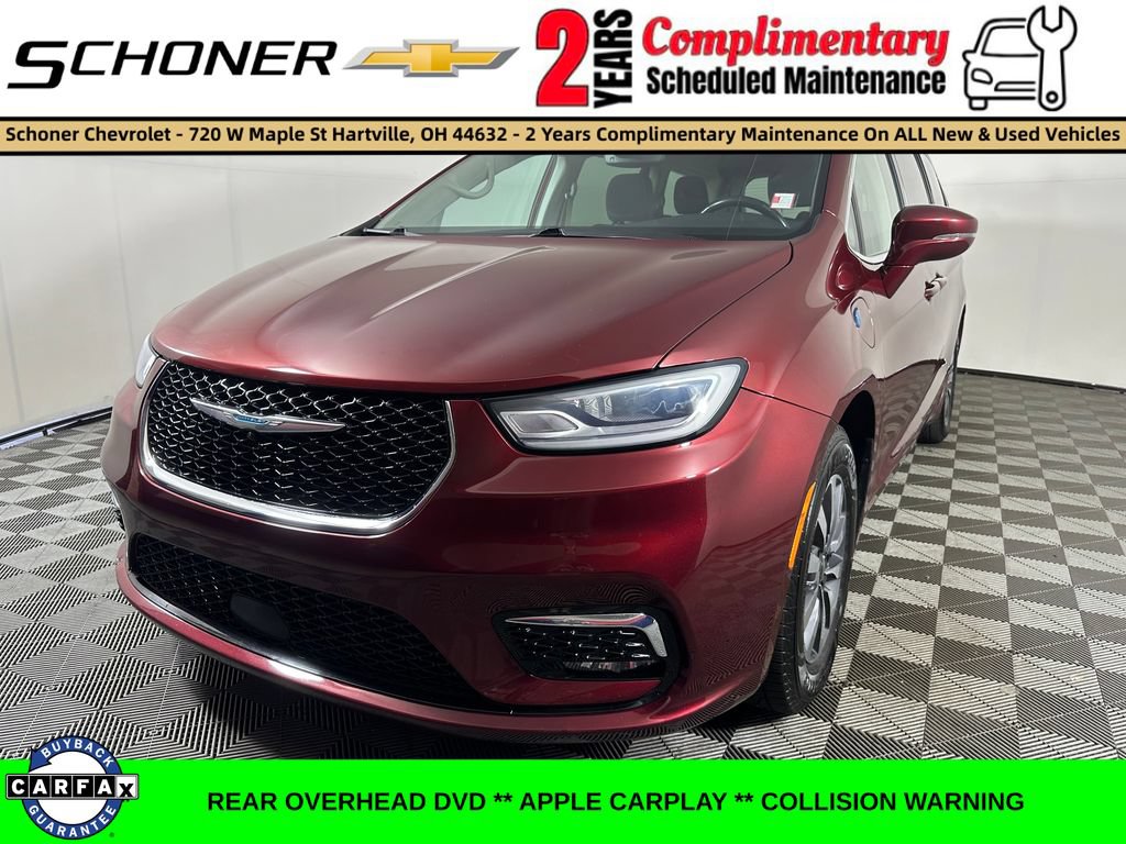 Used 2021 Chrysler Pacifica Touring w/ Cold Weather Group FWD image 1