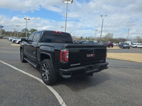 Used 2017 GMC Sierra 1500 Denali image 5