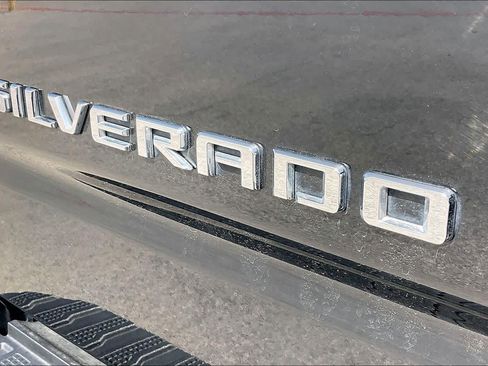 Used 2022 Chevrolet Silverado 1500 LTZ image 33