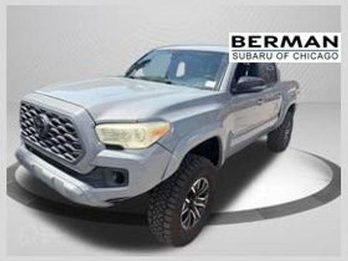 Used 2021 Toyota Tacoma TRD Off-Road AWD/4WD image 1