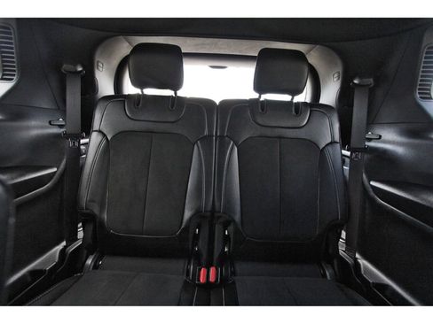 Used 2024 Jeep Grand Cherokee L Laredo image 15