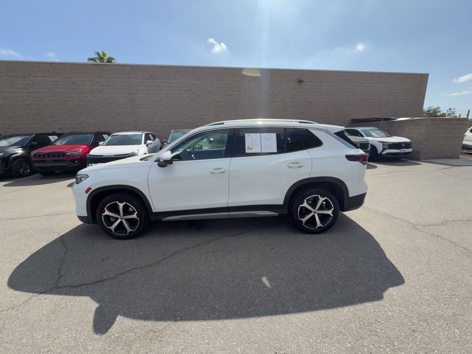 Used 2026 Volkswagen Tiguan SE AWD/4WD image 8