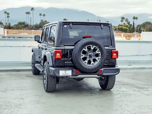 New 2026 Jeep Wrangler Sahara image 7