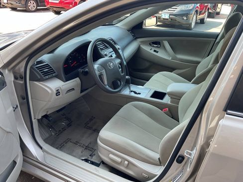 Used 2007 Toyota Camry LE FWD image 14