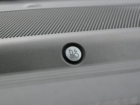 New 2025 Ford F150 Lariat w/ Equipment Group 502A High image 22