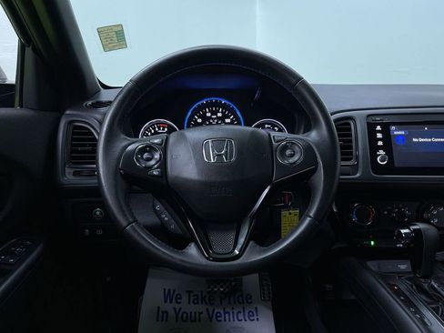 Used 2021 Honda HR-V Sport image 20