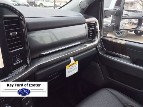 New 2026 Ford F350 Lariat w/ FX4 Off-Road Package image 43