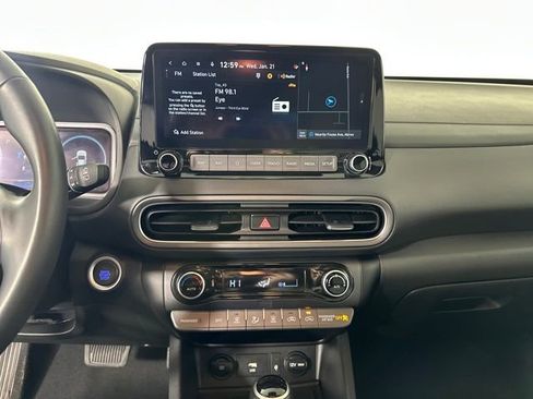 Certified 2022 Hyundai Kona Limited w/ Cargo Package image 21