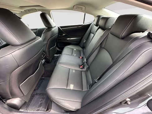 Used 2024 Lexus ES 350 w/ Premium Package FWD image 33