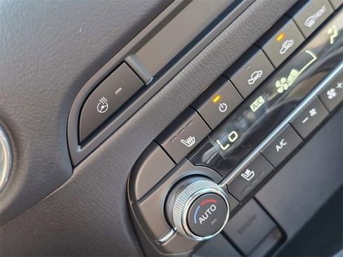 New 2025 MAZDA CX-5 Signature image 17