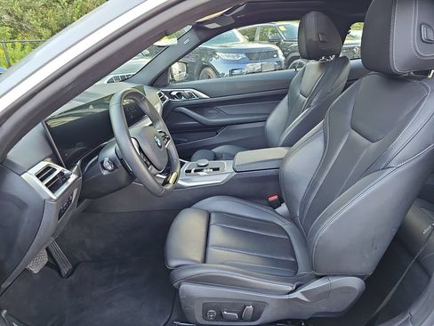Used 2025 BMW 430i xDrive Coupe w/ Premium Package AWD/4WD image 10