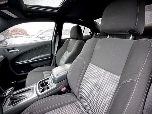 Used 2021 Dodge Charger SXT w/ Driver Convenience Group image 24
