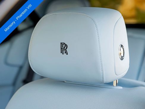 Used 2023 Rolls-Royce Phantom Sedan w/ The Phantom Package RWD image 9