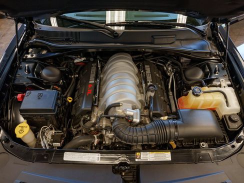 Used 2008 Dodge Challenger SRT8 RWD image 12