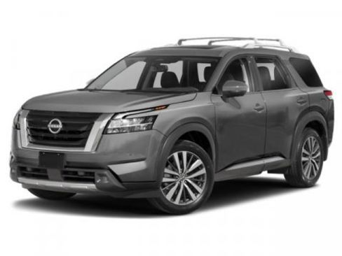 Used 2023 Nissan Pathfinder Platinum w/ Cargo Package image 4